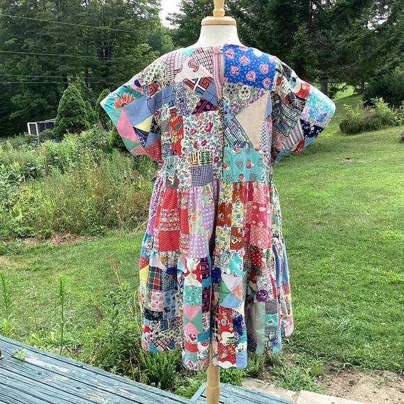Upcycled vintage crazy patchwork quilt babydoll mid length lined dress Med to XL - Picture 6 of 16